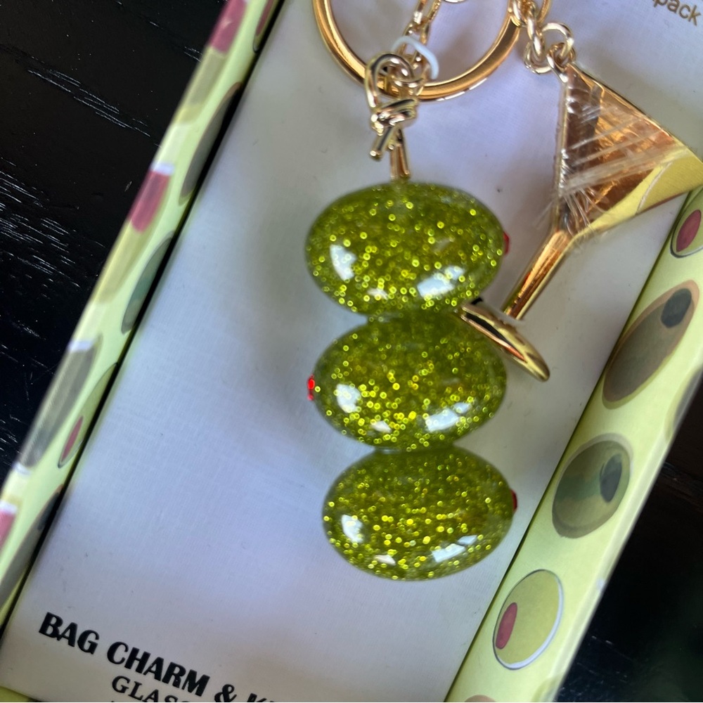 Piper K Olive & Martini Bag Charm & Key Chain Glass Stones New - Picture 2 of 6